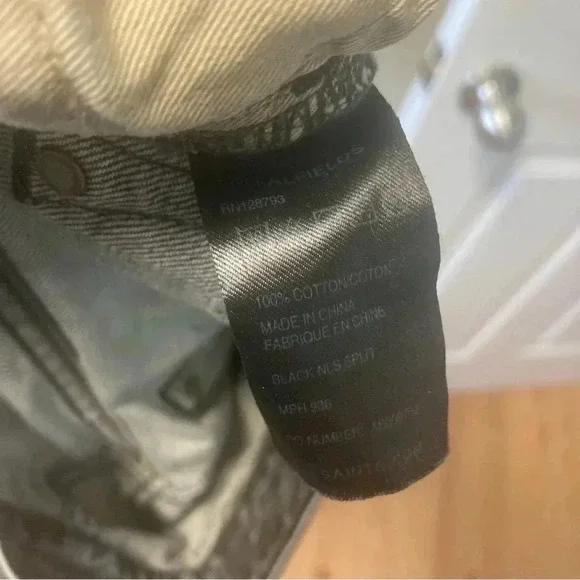 All Saints Gray Jeans - Picture 2 of 8